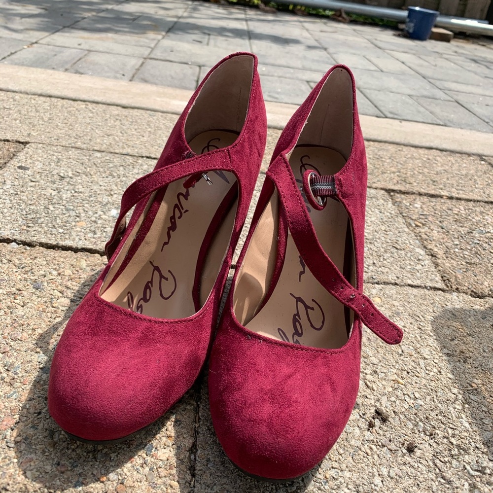 American Rag Chunky Heels - Picture 4 of 5